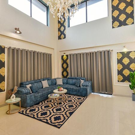 Eko Stay Gold - Gatsby Villa ロナバラ エクステリア 写真